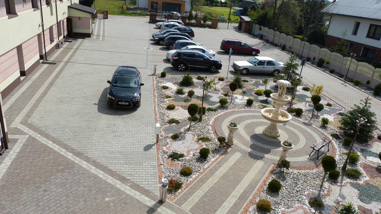 Hotel Irys Lublino Esterno foto